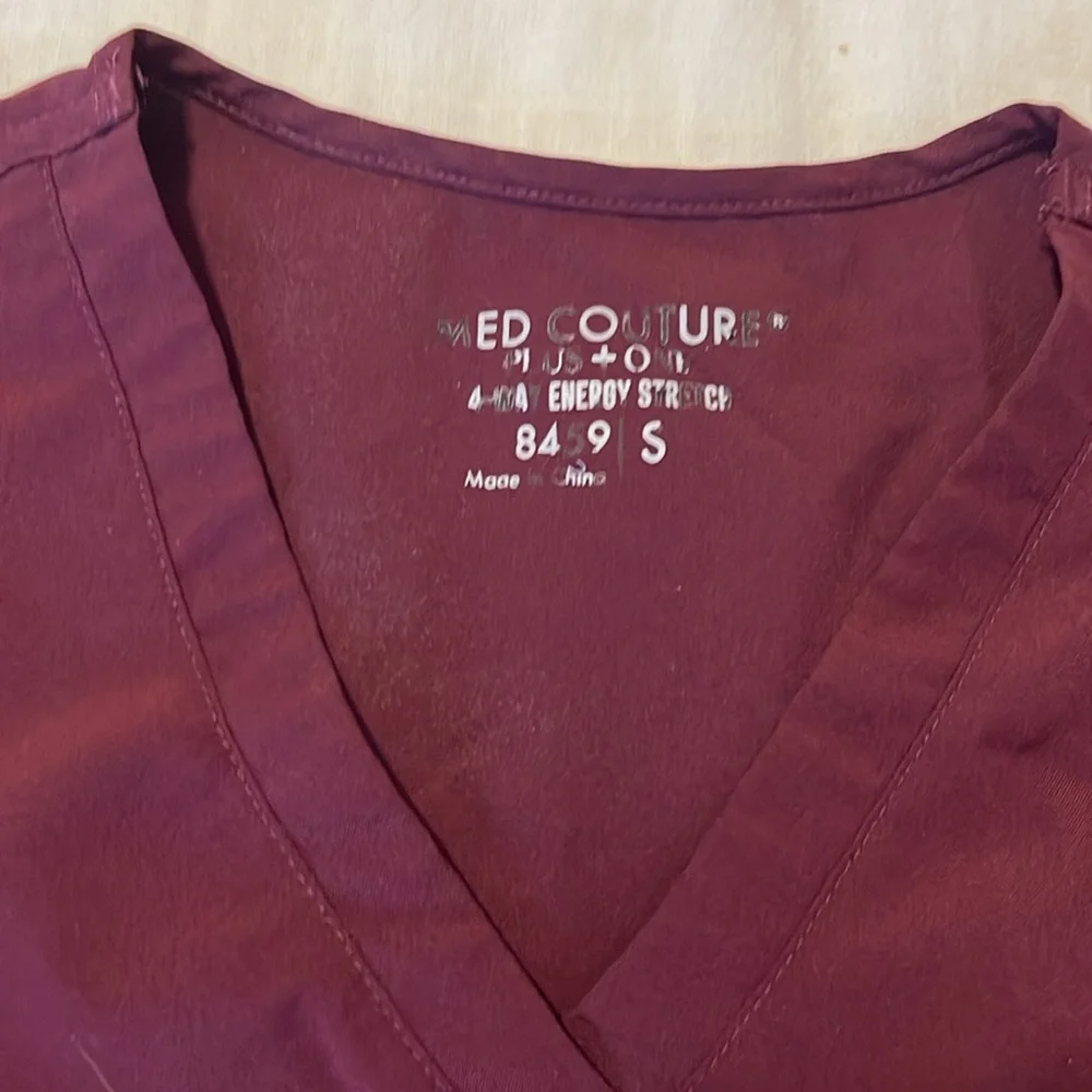 Med Couture Maternity Scrubs Wine - Picture 2 of 4